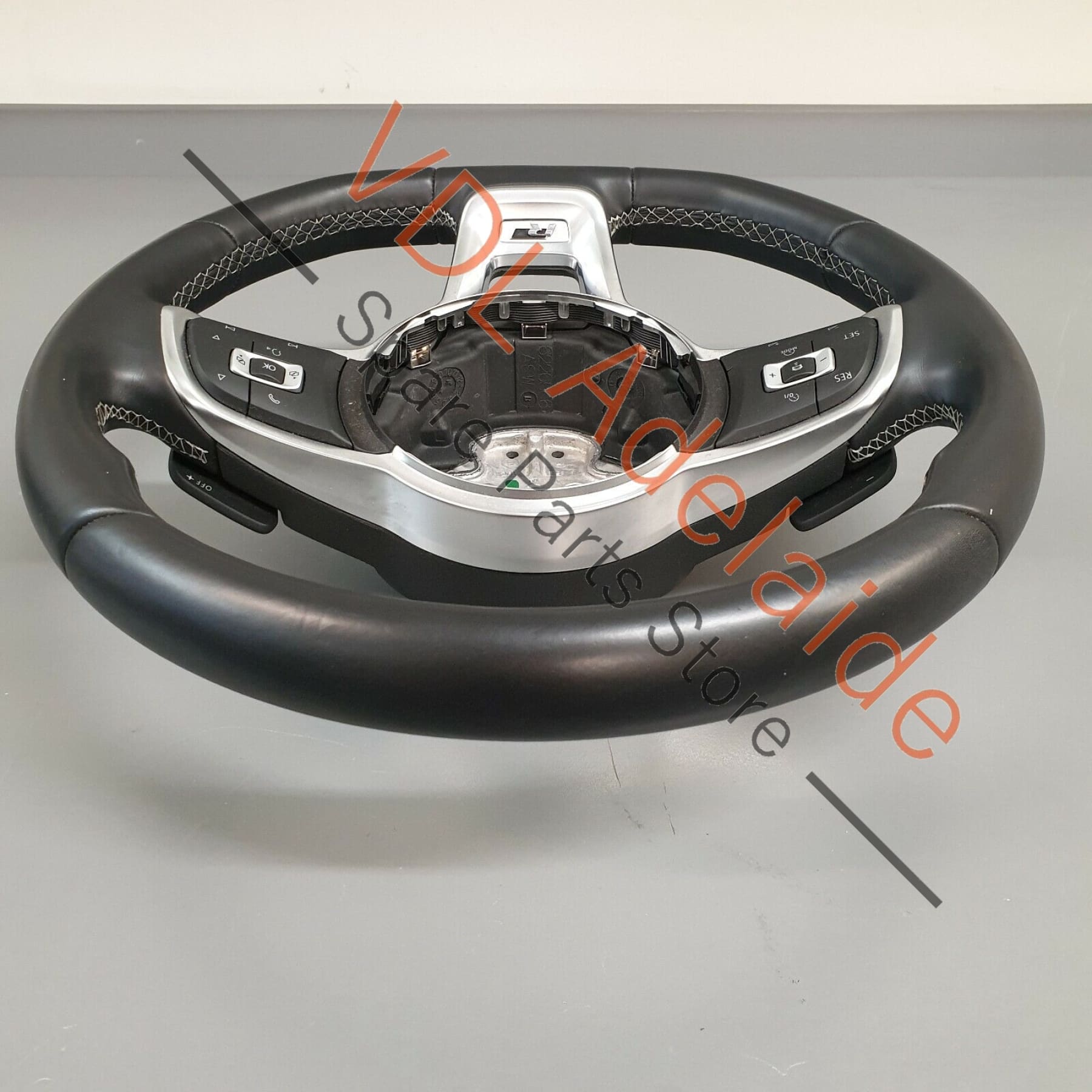 VW Tiguan MQB Gen2 R-Line Flat Bottom Tiptronic Multi-Function Steering Wheel 5G0419091JGCPU