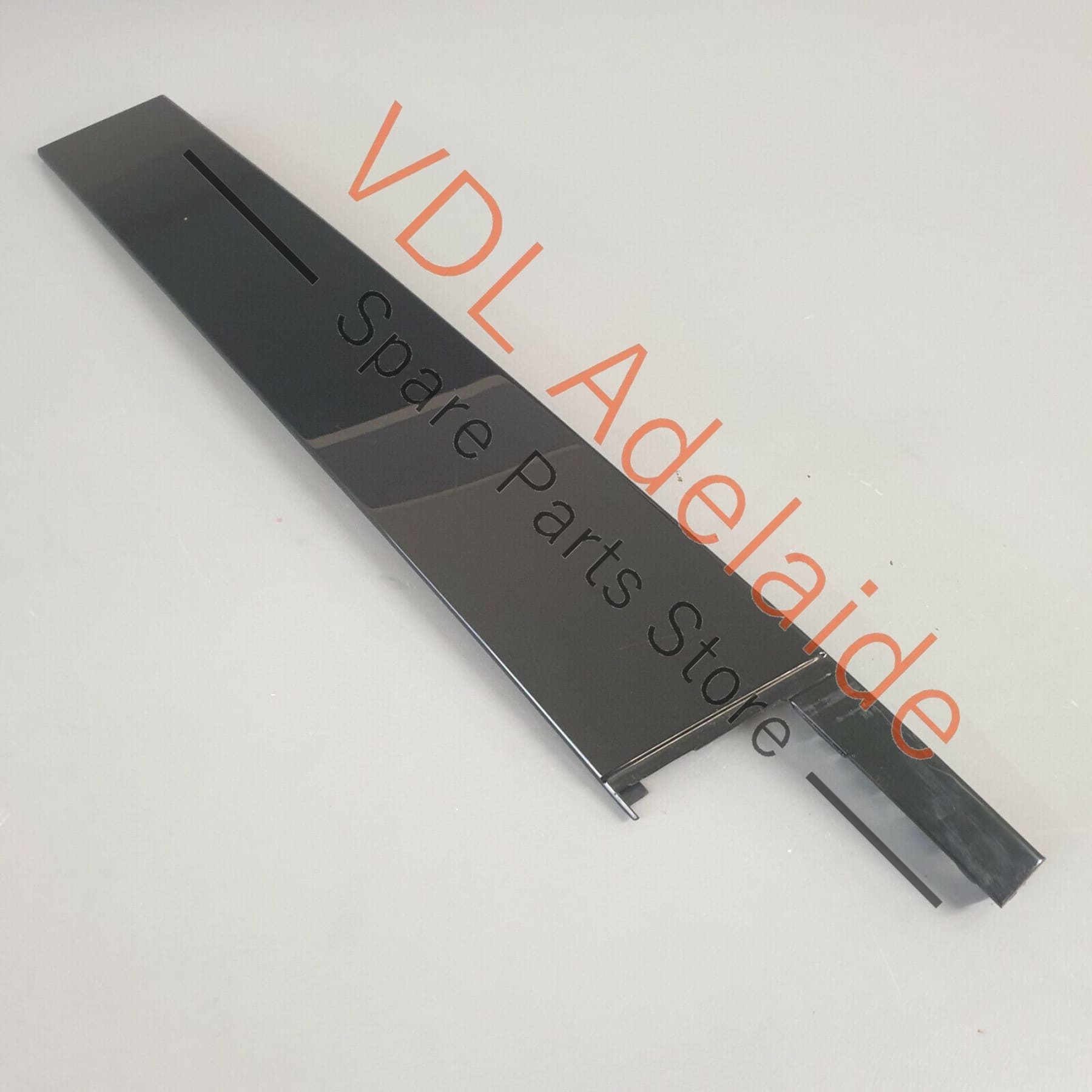 VW Tiguan MQB Gen2 Front Right Exterior B Pillar Door Trim Gloss Black 5NA837902B