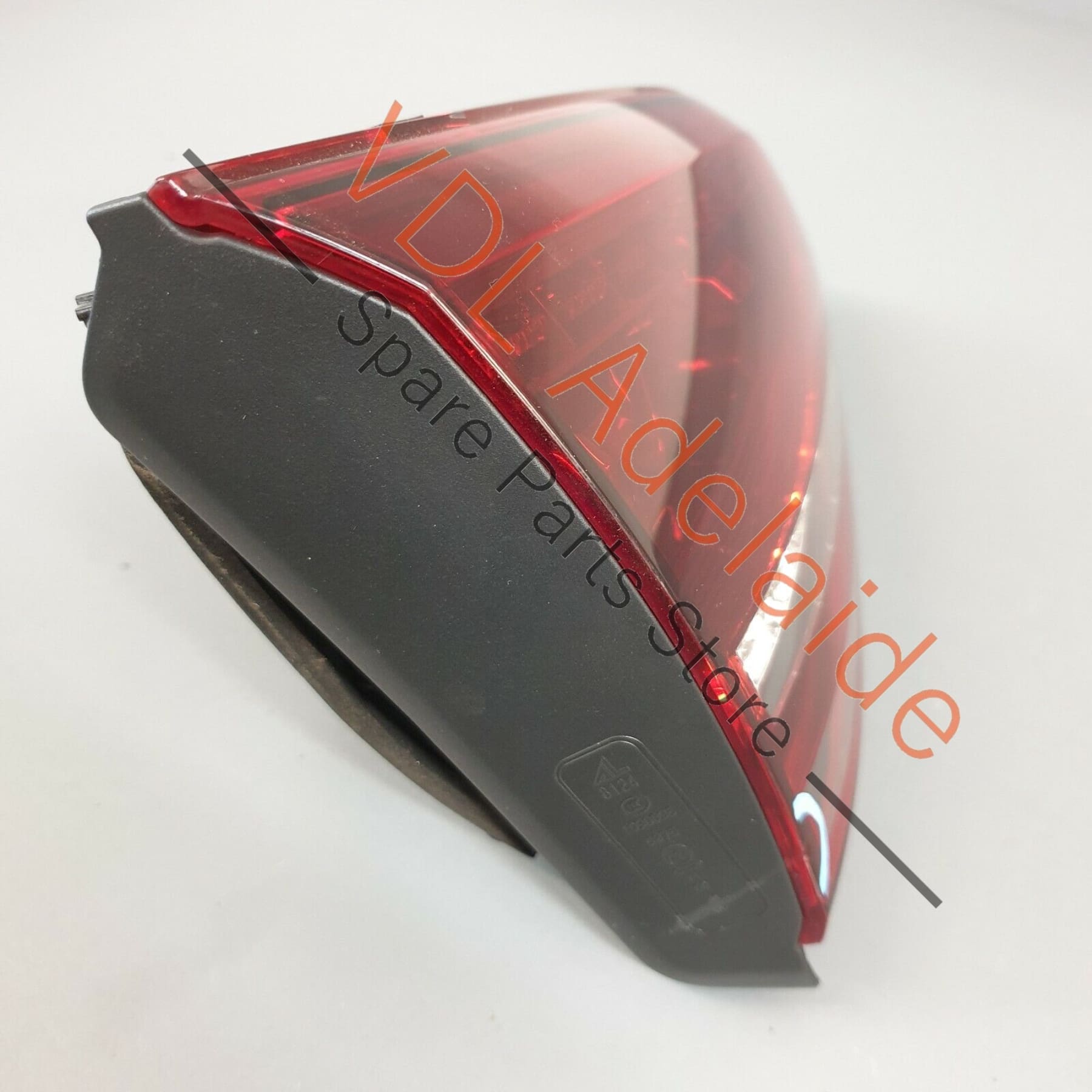 VW Golf R MK7 Genuine OEM Left Side Inner LED Tinted Tail Light 5G0945307E 5G0945307E