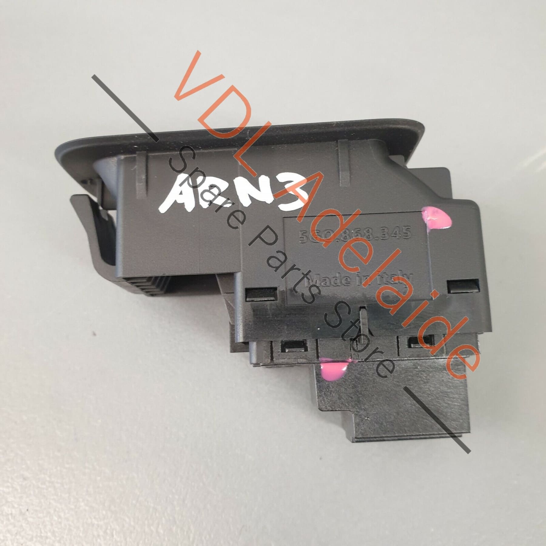 NEU VW E-GOLF MK7 VORDERSEITE LINKS FENSTER POWER SWITCH TRIM LHD  5G1867255C81U