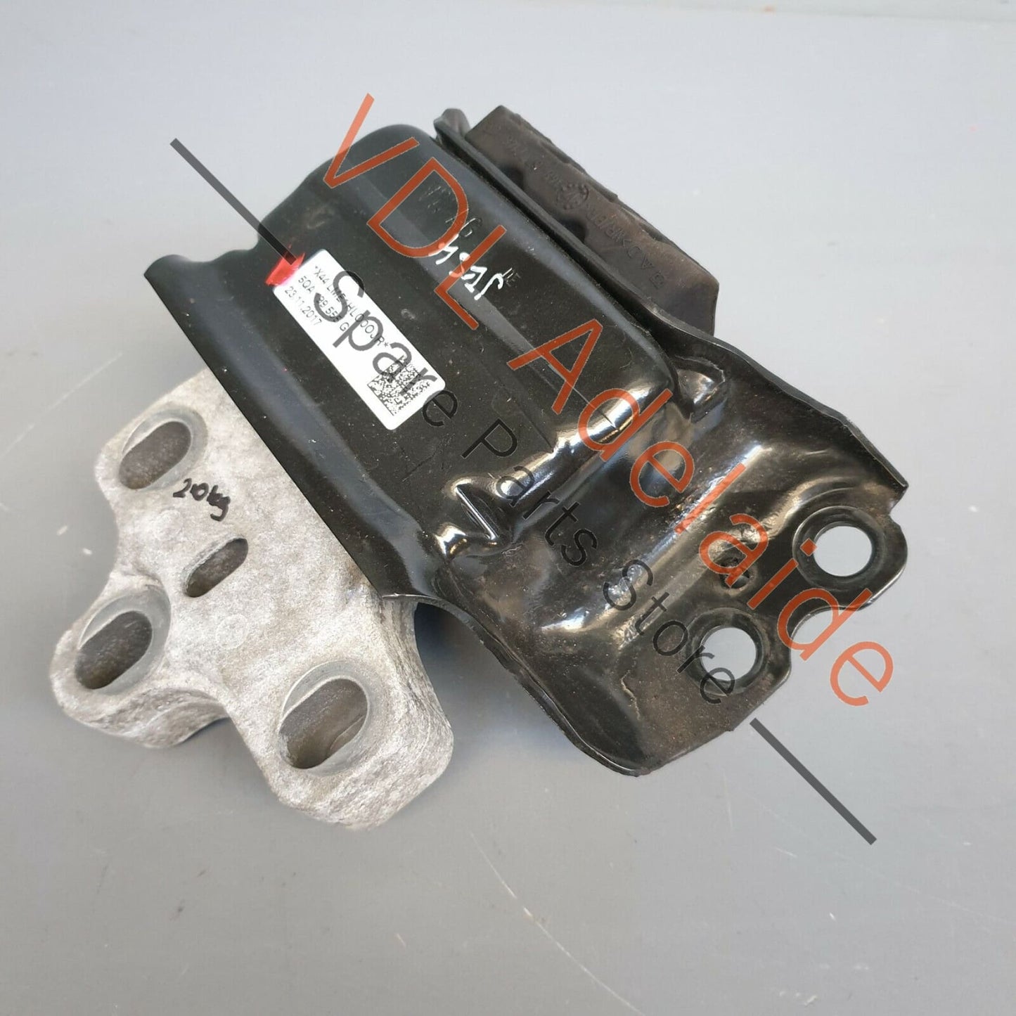 VW Tiguan MQB Mk2 Genuine OEM Gearbox Transmission Mounting 5QA199555G 5QA199555G