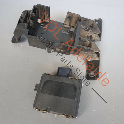 VW Tiguan MQB Mk2 Rear Left Lane Change Assist Slave Control Unit 3Q0907590E 3Q0907590E