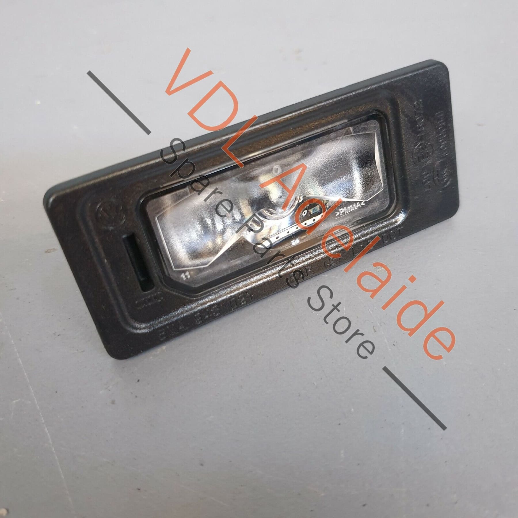 VW Tiguan MQB Mk2 LED License Registration Plate Light 5NA943021 5NA943021