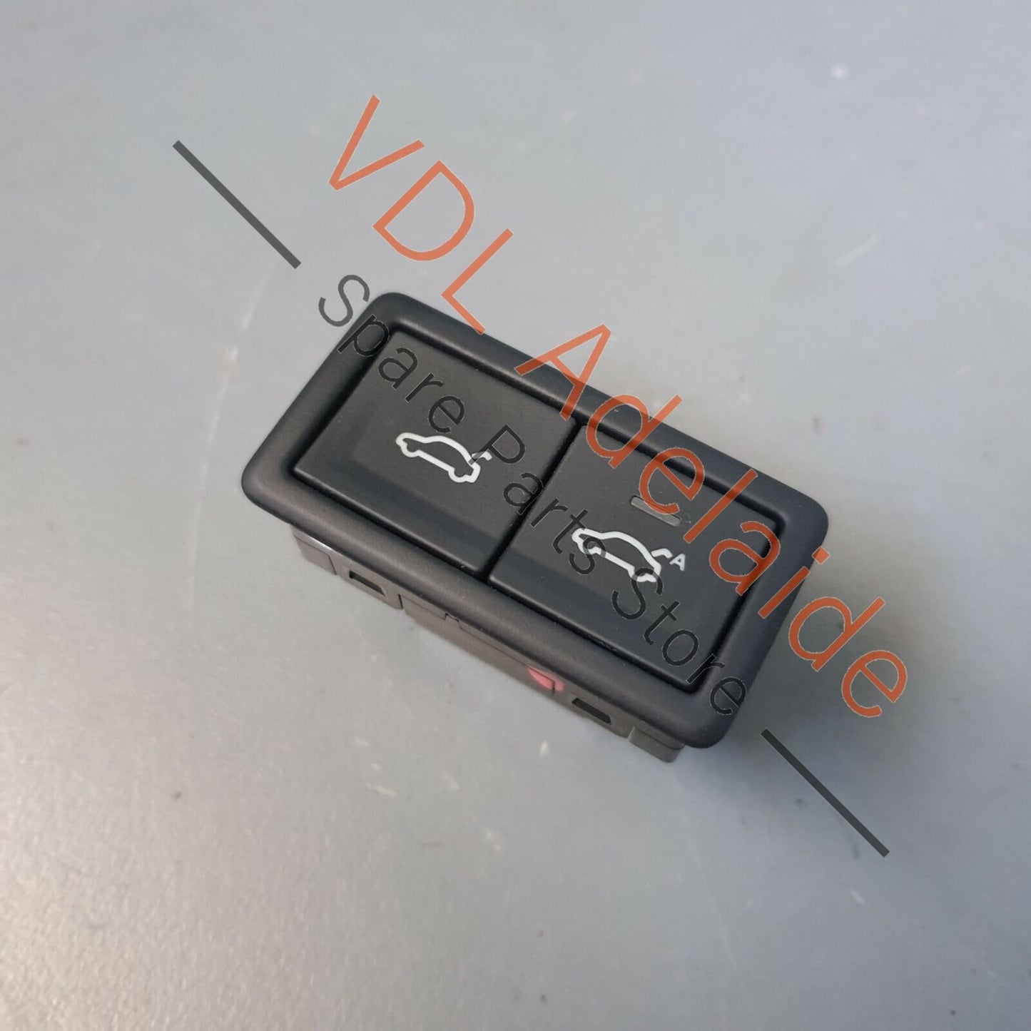 VW Tiguan MQB Mk2 Electric Tailgate Lid Lock 'Easy Close' Switch 3G0959832A 3G0959832A