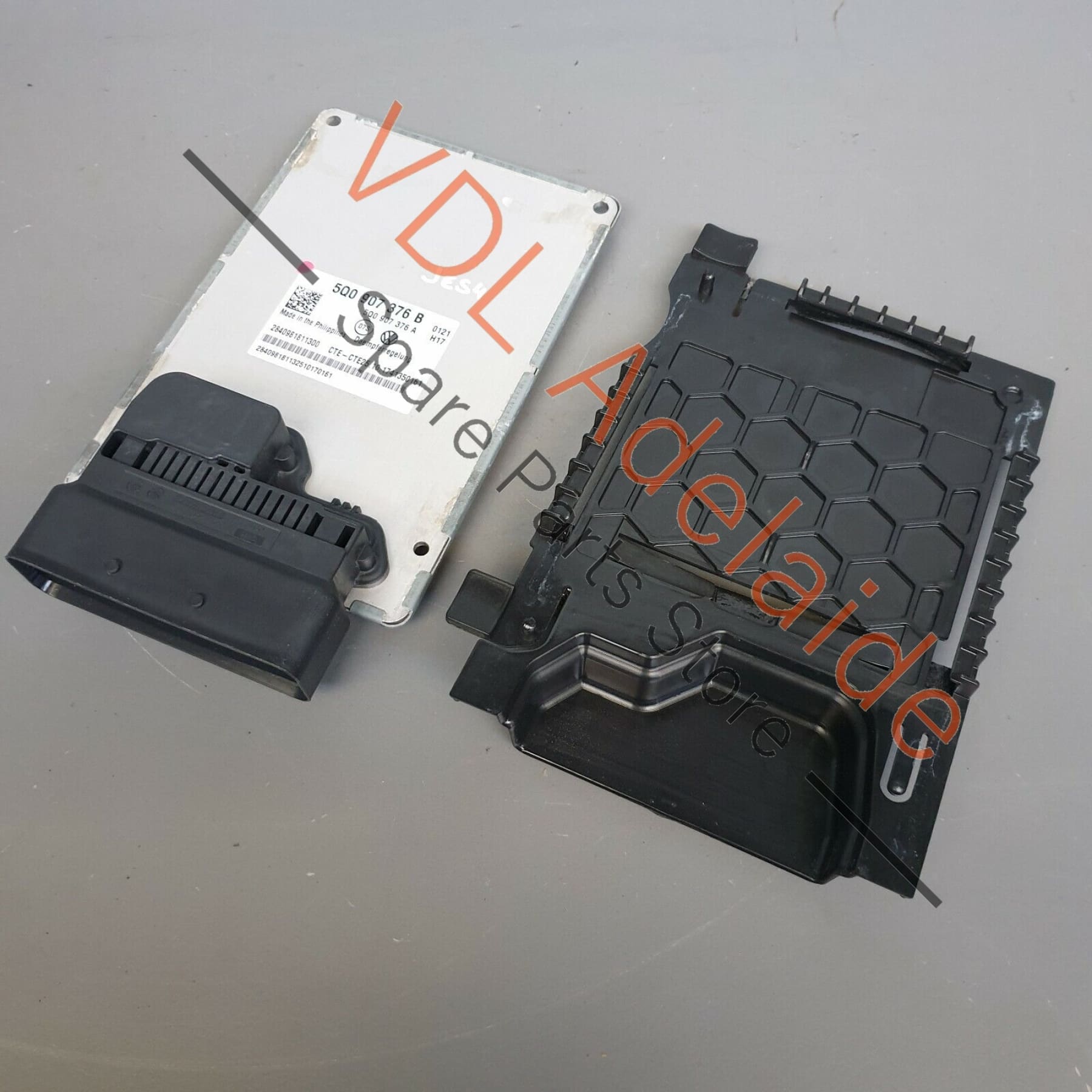 VW Tiguan MQB Mk2 Control Unit for Electronic Regulated Damping 5Q0907376B 5Q0907376B