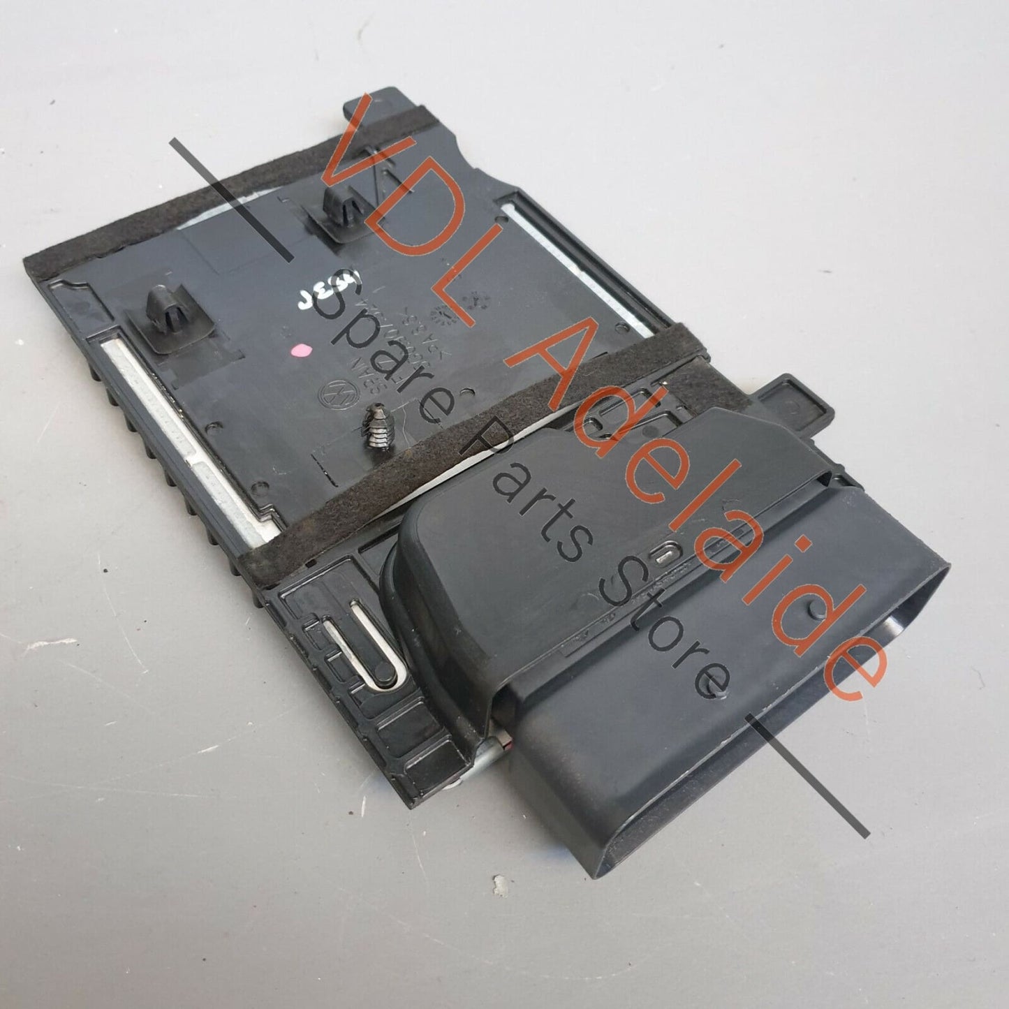 VW Tiguan MQB Mk2 Control Unit for Electronic Regulated Damping 5Q0907376B 5Q0907376B