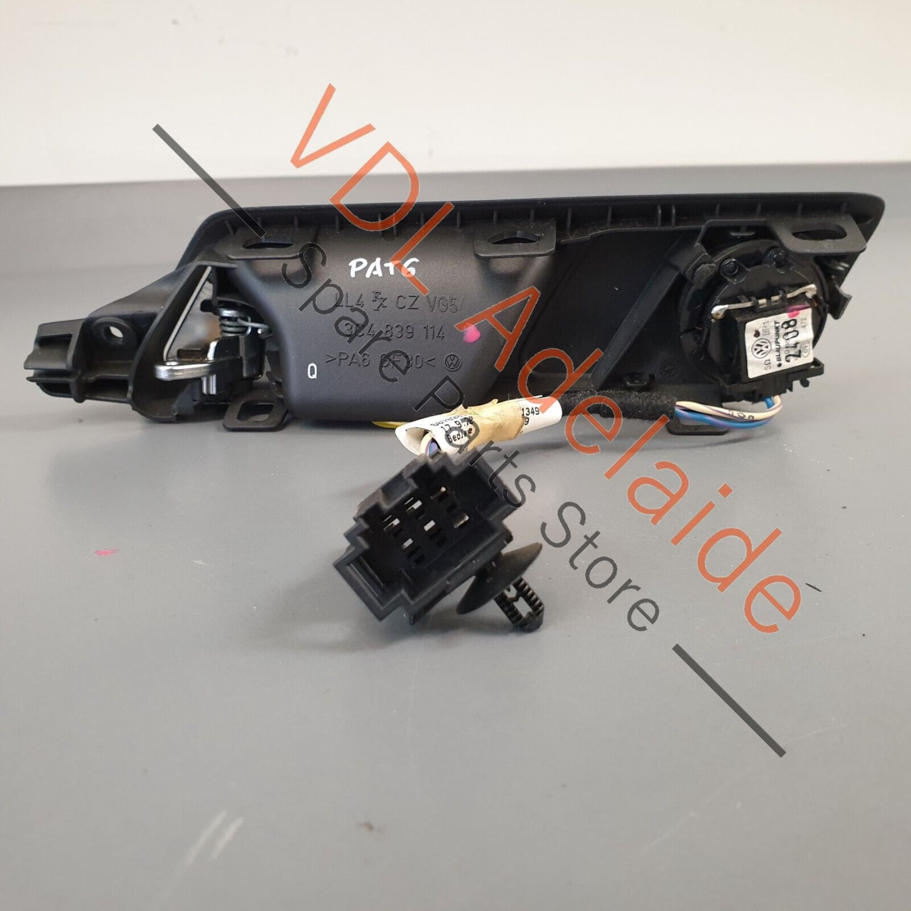 VW Passat R36 B6 3C Rear Right Door Inner Release Lever & Loudspeaker 3C4839114Q 3C4839114Q