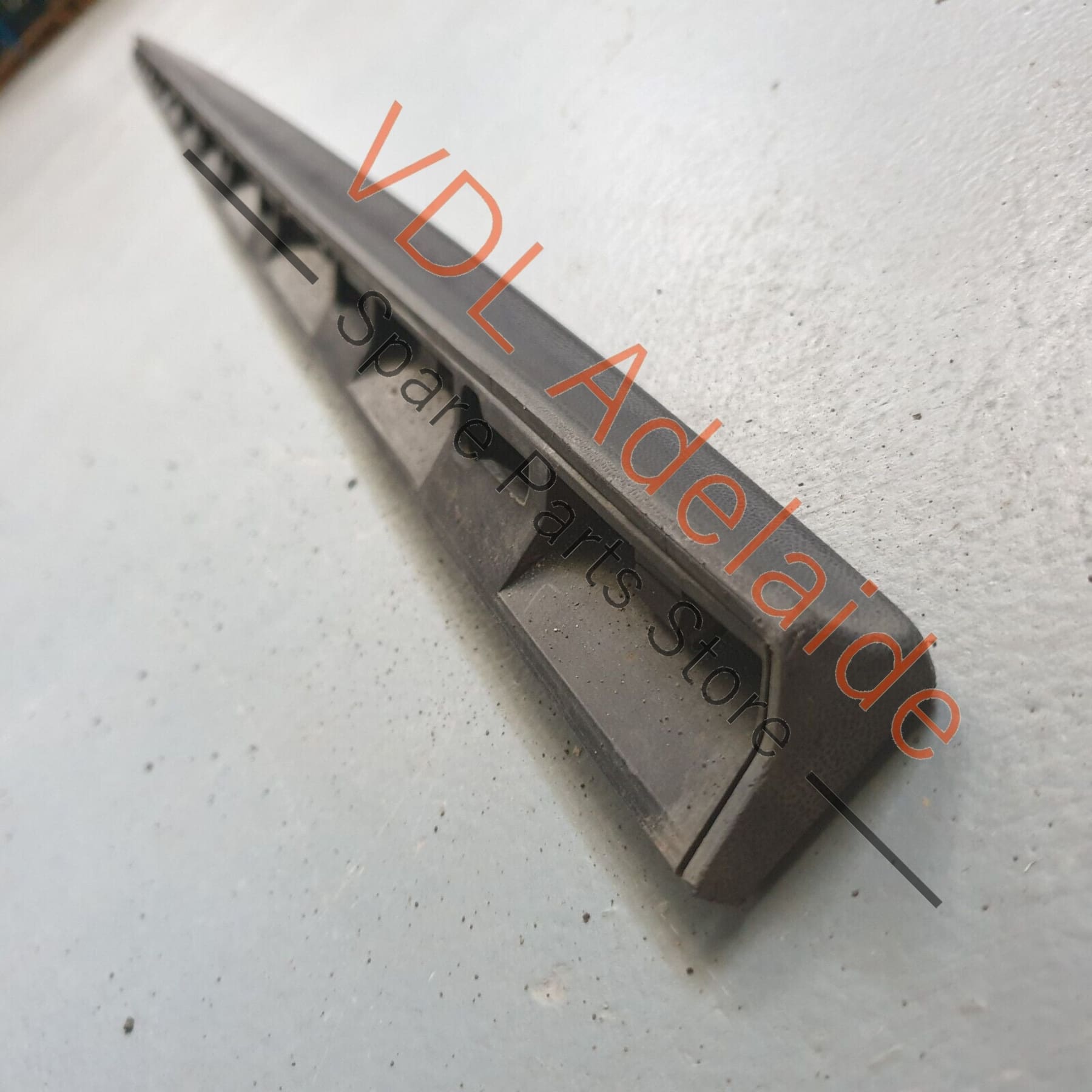 VW Golf GTi MK7 Sideskirt RHS Right Side Skirt Sil Panel Moulding Trim 5G0853855 5G6853860B