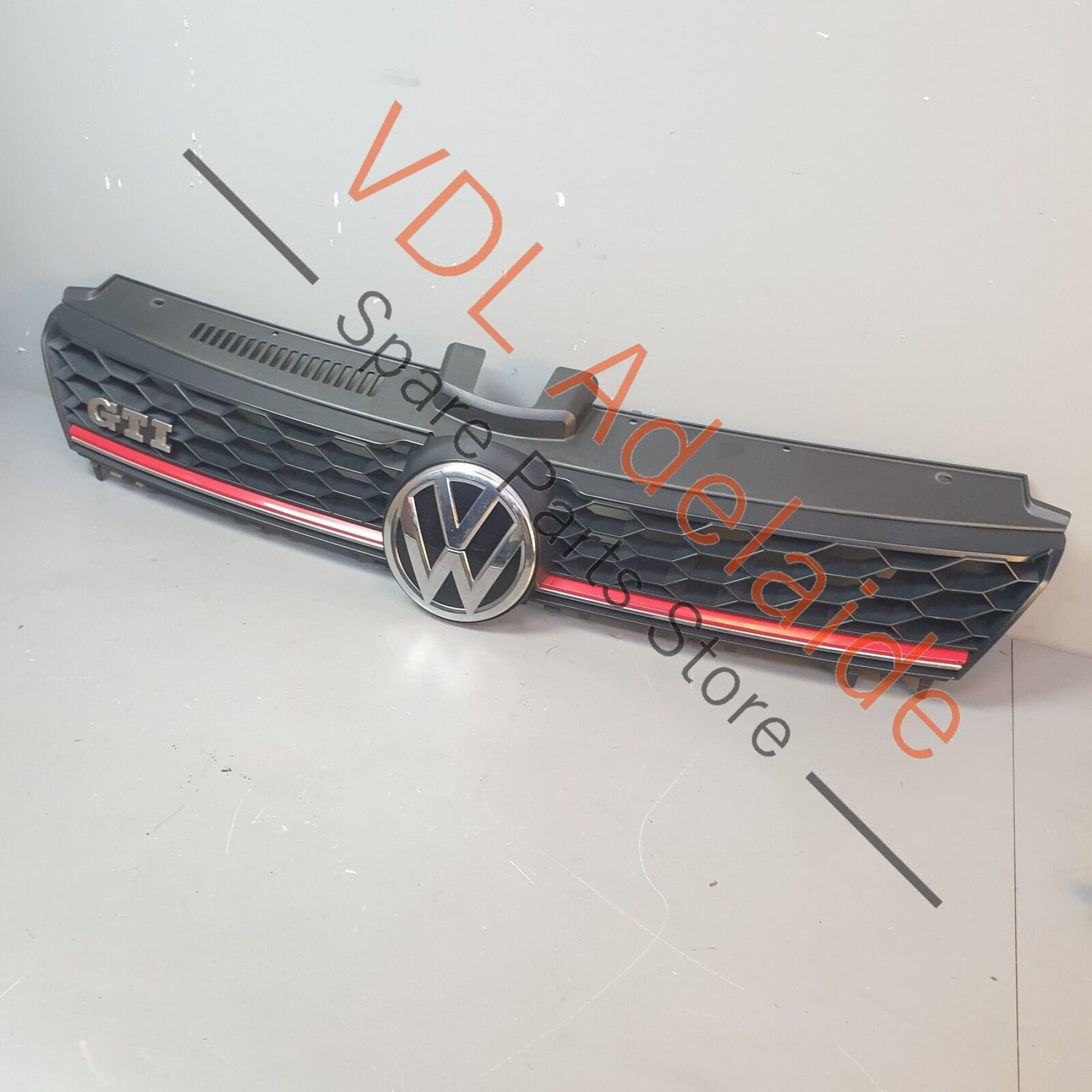 Genuine OEM VW Golf GTi Mk7 Front Grille Assembly with Badges 5G0853651AM BTU 5G0853651AMBTU