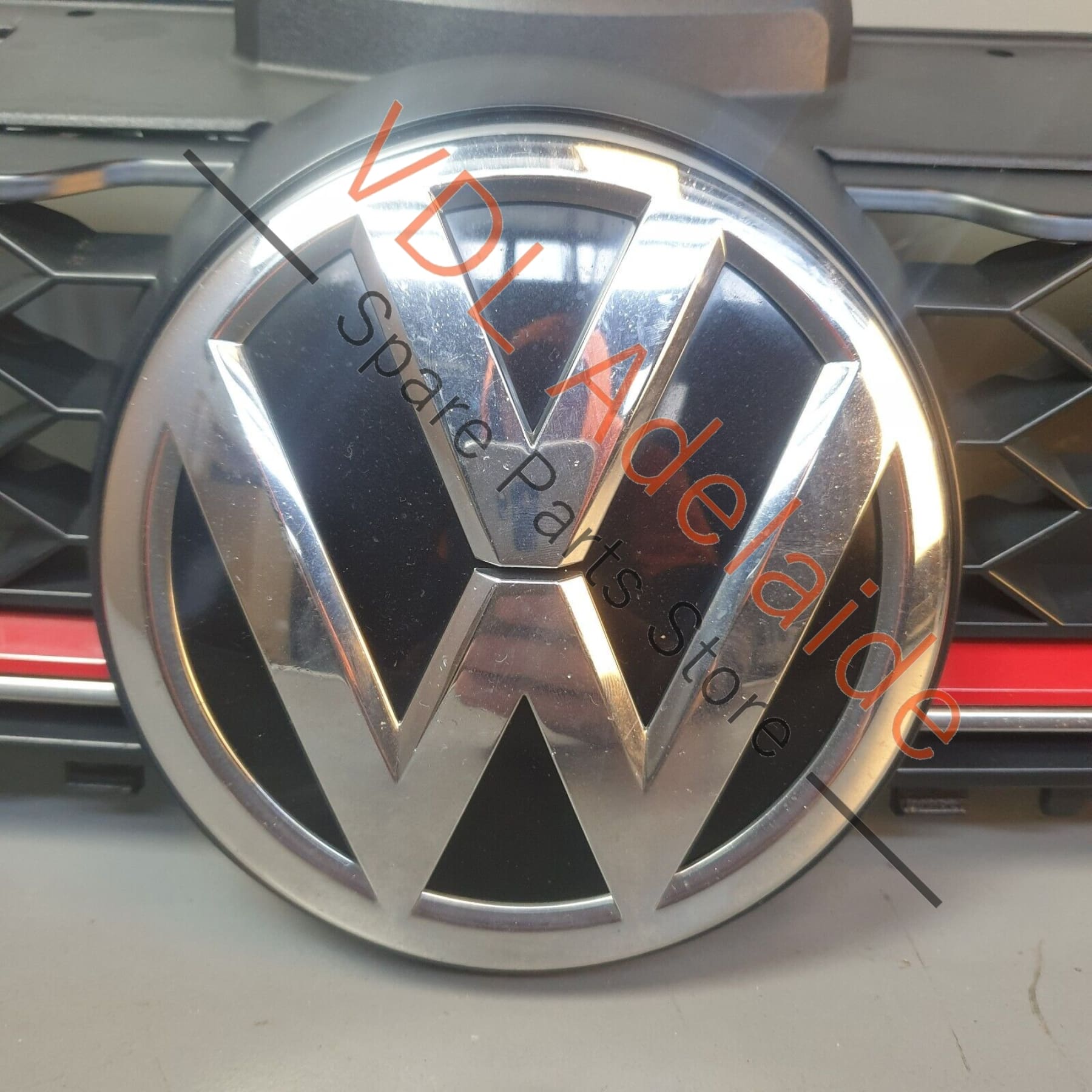 Genuine OEM VW Golf GTi Mk7 Front Grille Assembly with Badges 5G0853651AM BTU 5G0853651AMBTU