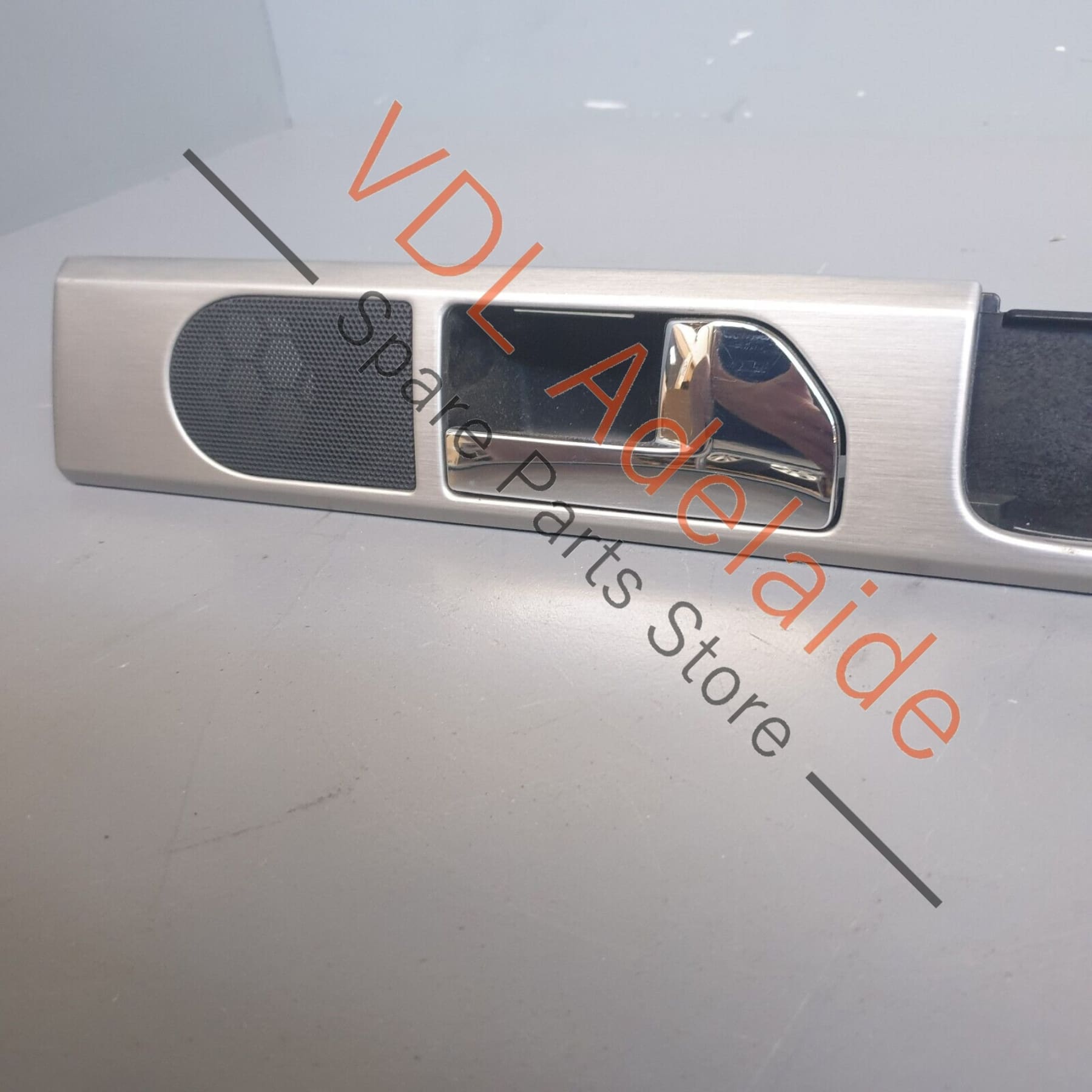 VW Touareg V10 7L Interior Rear Right Aluminium Door Trim Insert 7L6868086F7U7