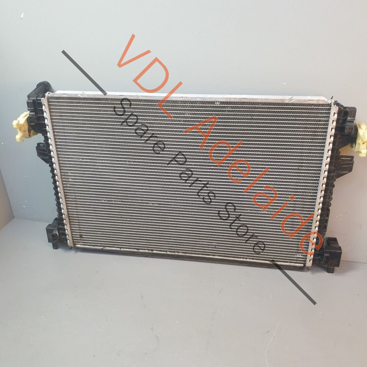 VW Tiguan MQB Additional Radiator Cooler for Water to Air Intercooler 5Q0121251HQ