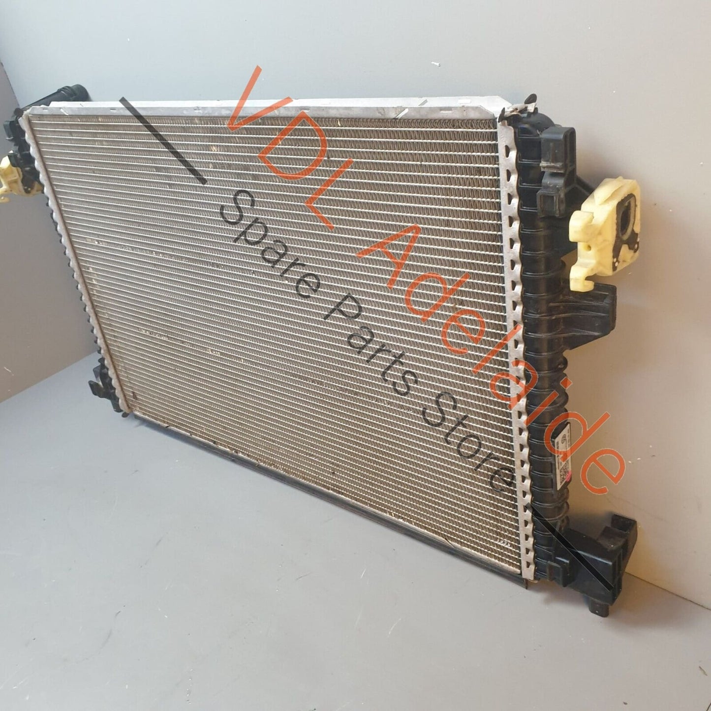 VW Tiguan MQB Additional Radiator Cooler for Water to Air Intercooler 5Q0121251HQ