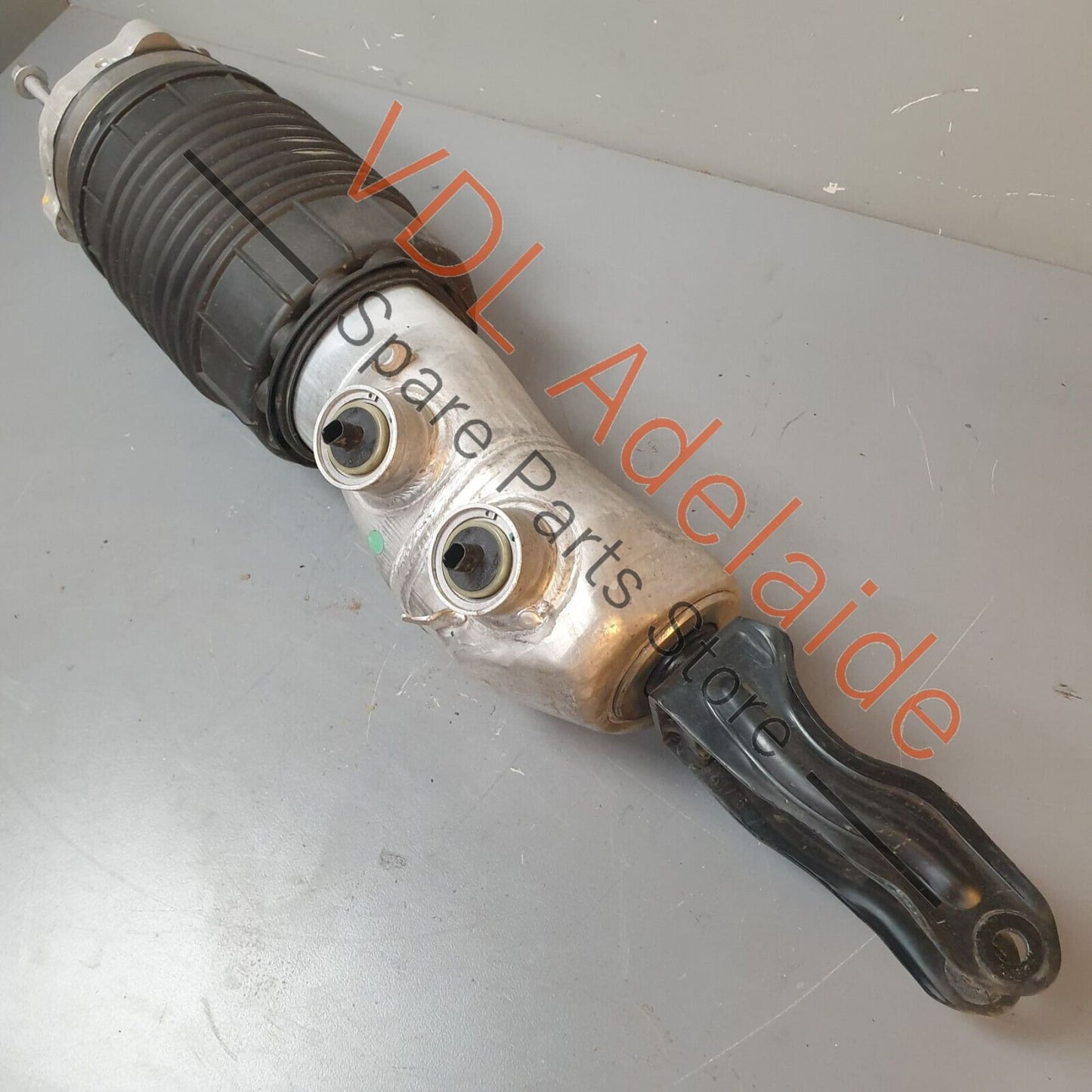 Porsche Panamera 971 Right RHS Front Suspension Air Spring Strut Shock Absorber