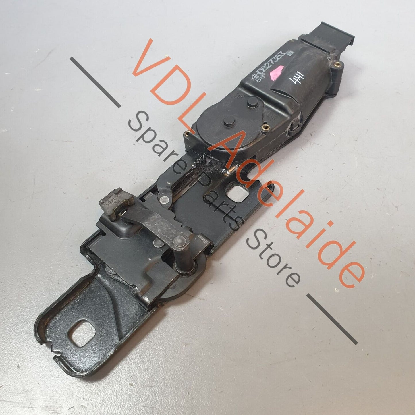 Audi A8 4H Striker Plate Latch Catch for Auto Close Boot Tailgate 4H0827383A 4H0827383A