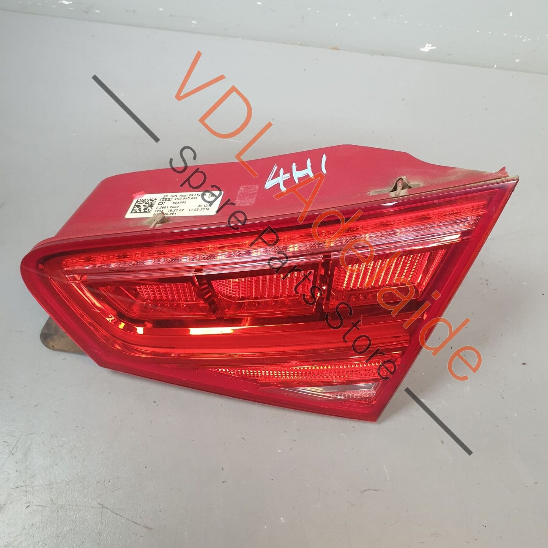 Audi A8 4H Right Side Inner LED Tail Light 4H0945094 4H0945094