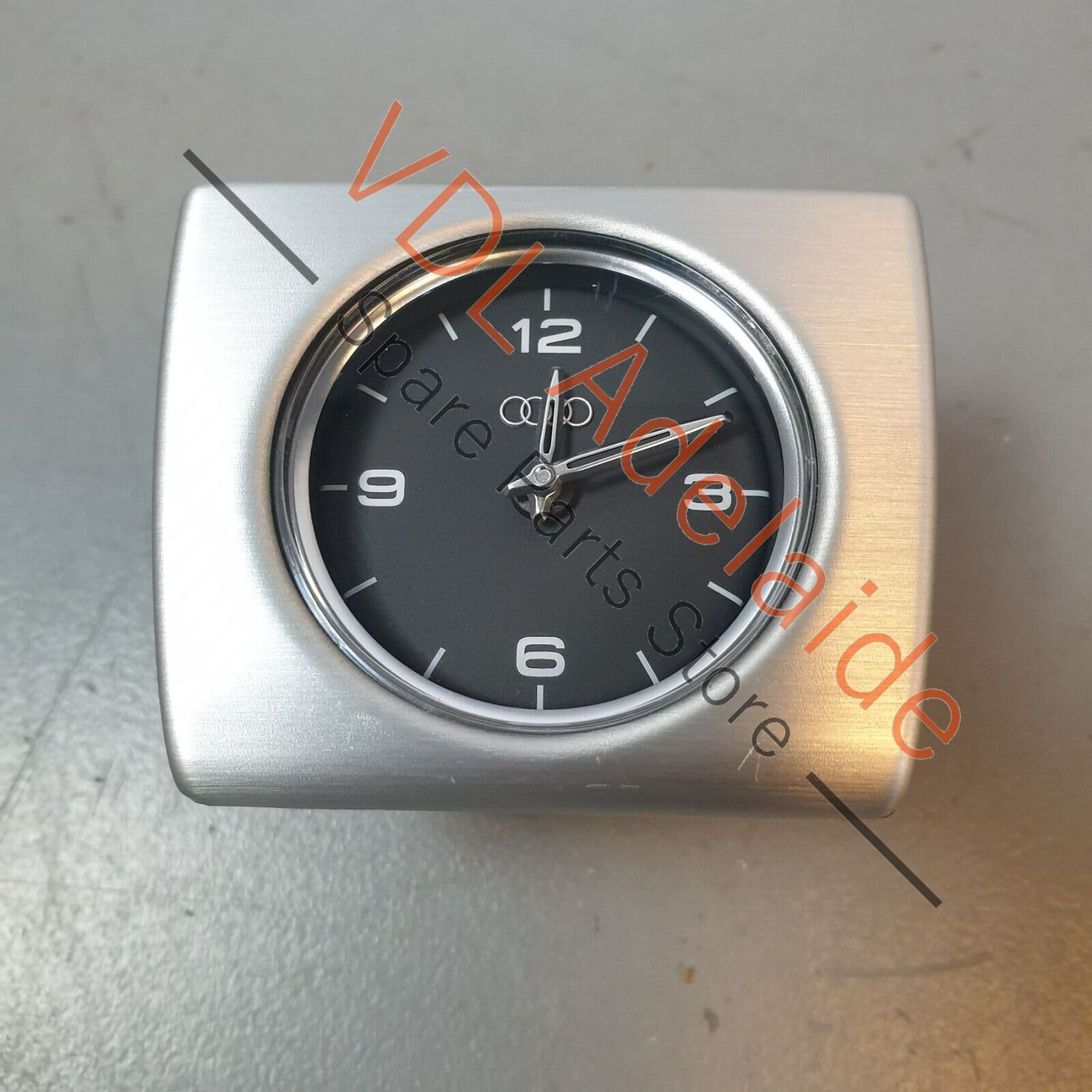 Audi A8 S8 4H Centre Dash Analogue Clock Time Piece 4H0919204Q 4H0919204Q