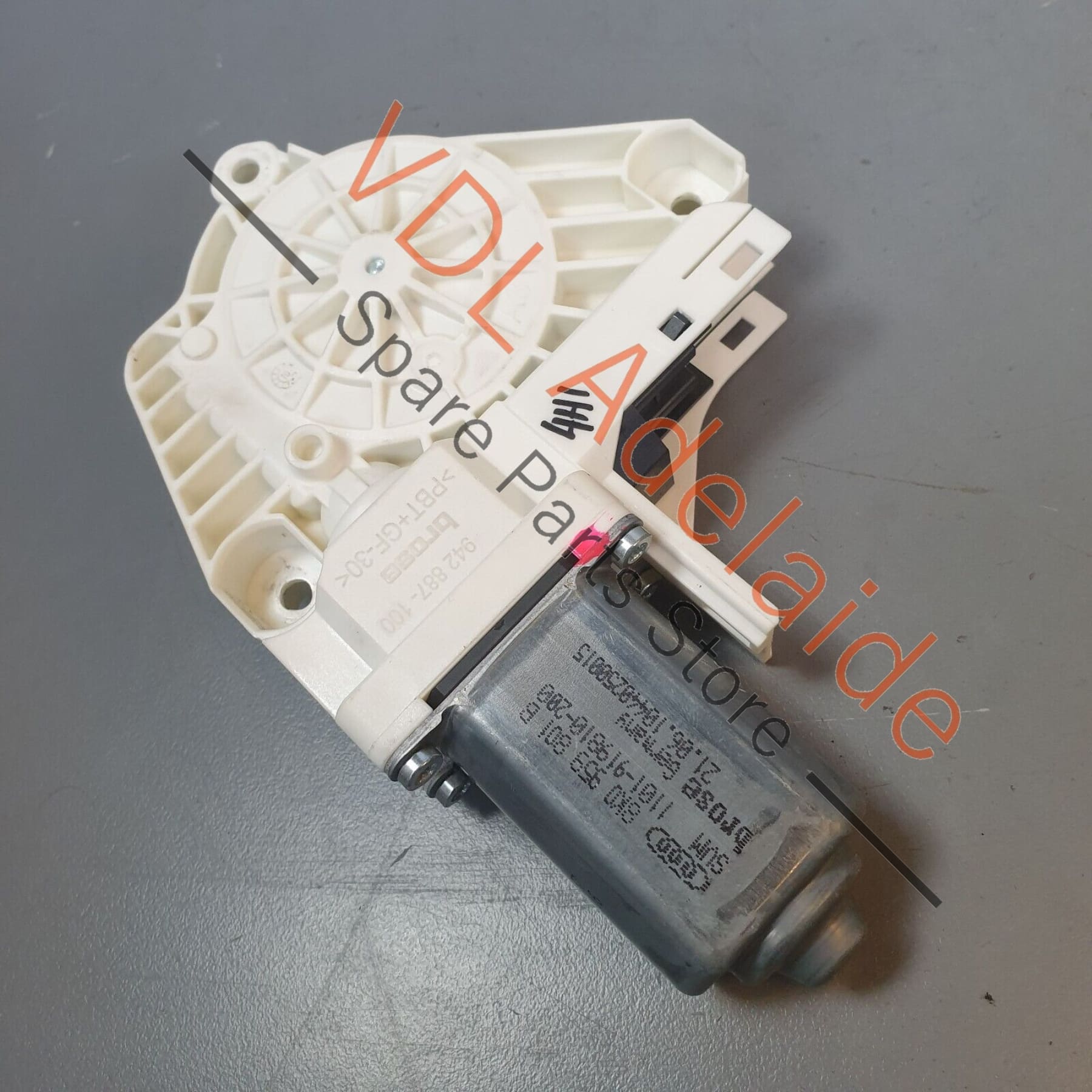 Audi A8 4H Window Regulator Motor 8K0959801B 8K0959801B