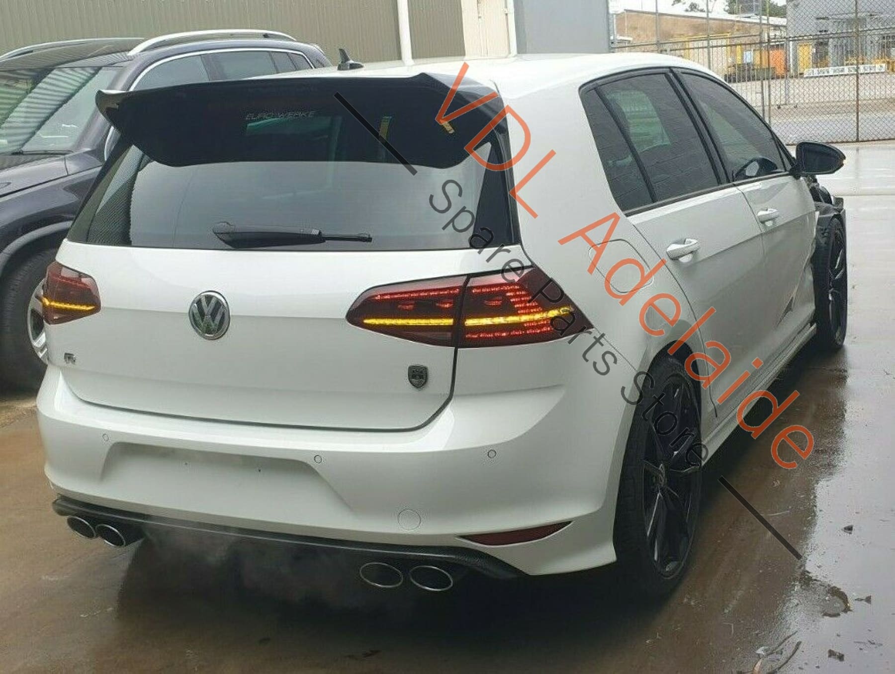 VW Golf R MK7 Rear Left Exterior Door Handle Oryxweiss Perleffekt 0K1 5G0837205N