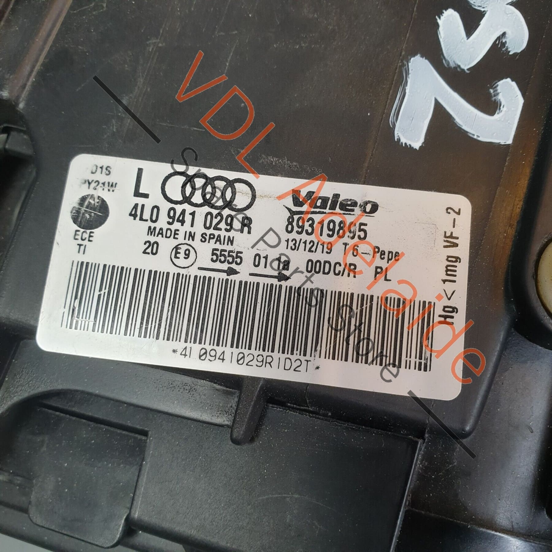 Audi Q7 6.0L V12 4L Complete Left LHS Headlight for V12 Models RHD 4L0941029R 4L0941029R