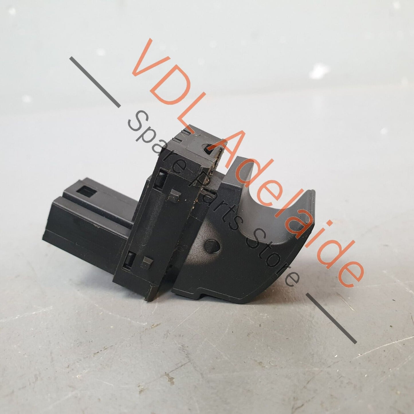 VW R36 Passat 3C B6 Switch for Electric Window Regulator 7L6959855B 3-PIN 7L6959855B