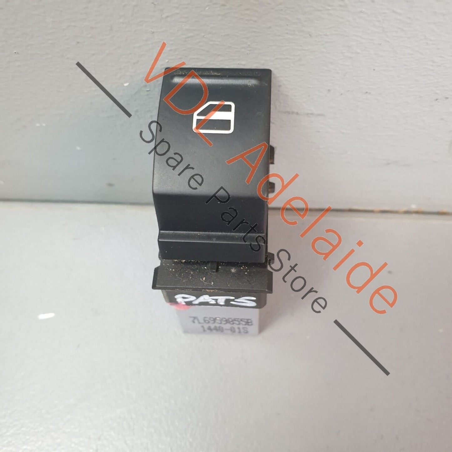 VW R36 Passat 3C B6 Switch for Electric Window Regulator 7L6959855B 4-PIN 7L6959855B