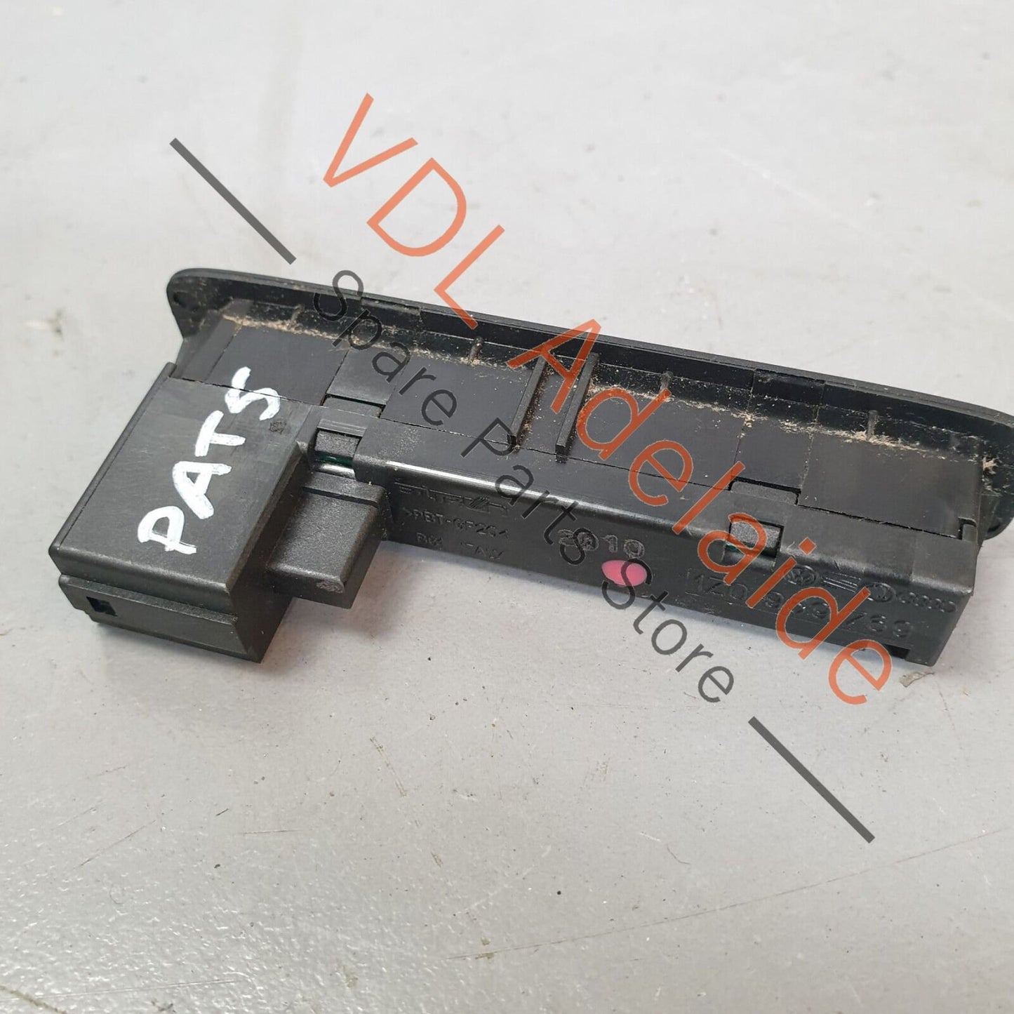 VW R36 Passat 3C B6 Memory Switch for Seat & Backrest Adjustment 1Z0959769 1Z0959769