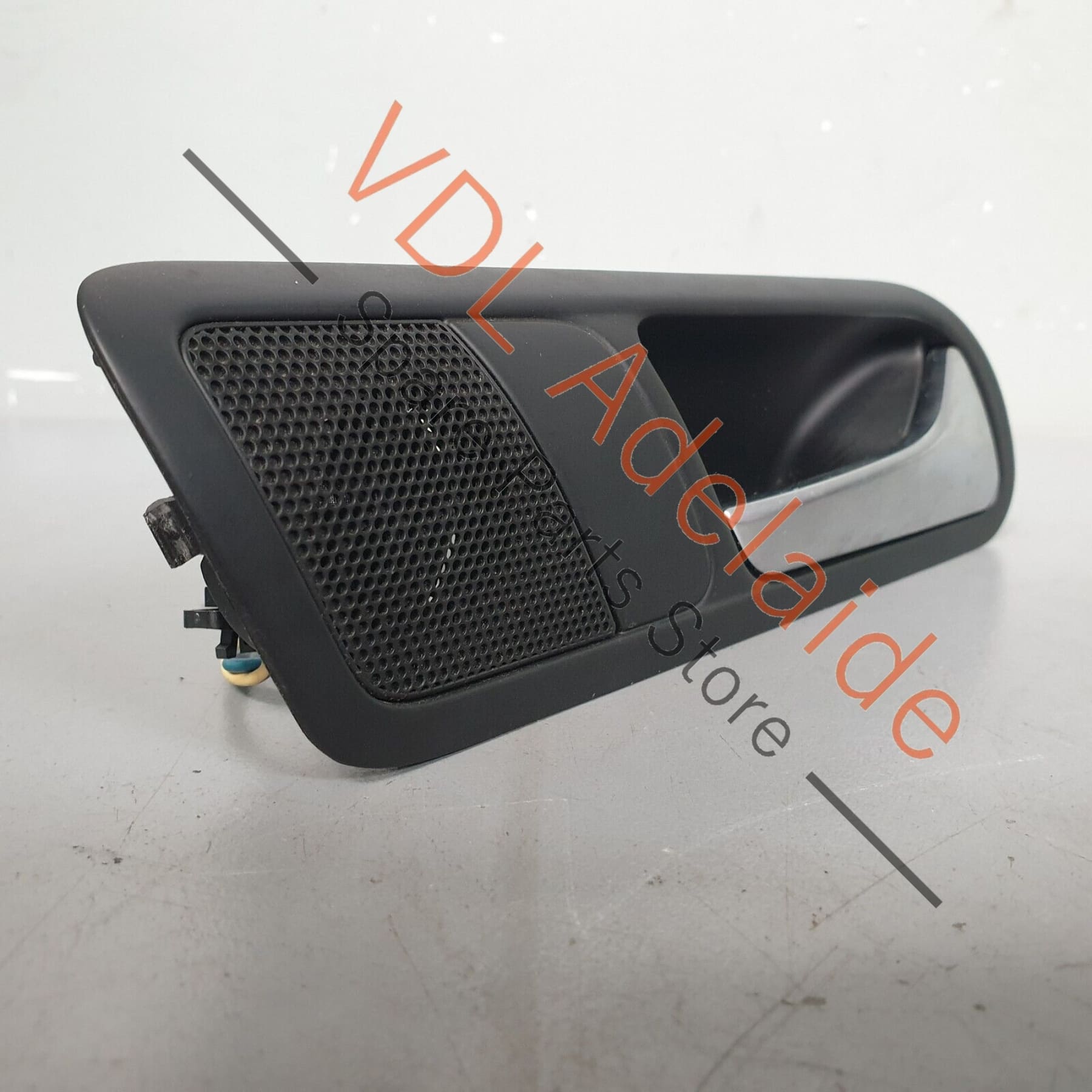 VW R36 Passat 3C B6 Rear Right Interior Door Handle with Speaker 3C4839114Q 3C4839114Q