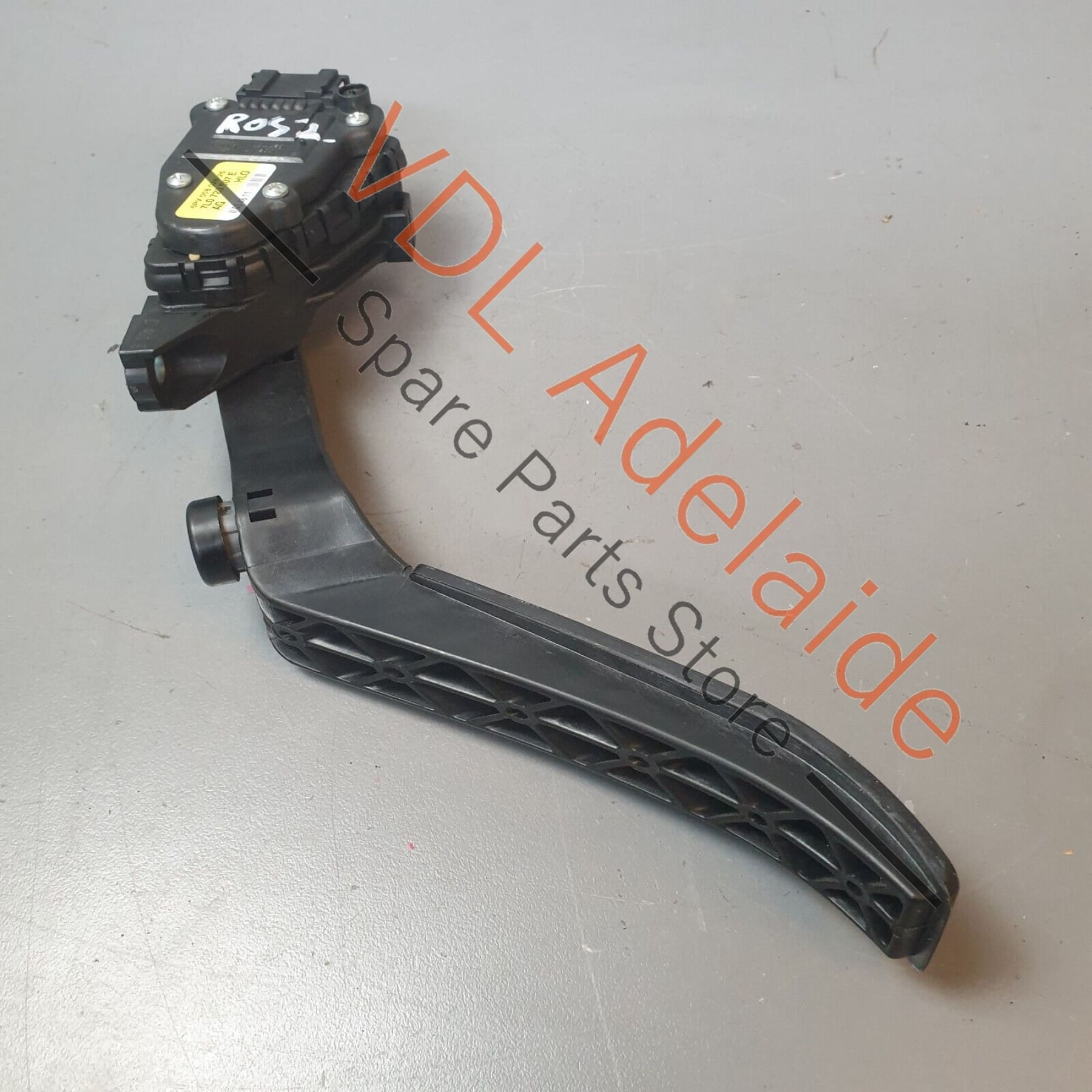 Audi Q7 6.0L V12 4L Accelerator Throttle Gas Pedal for RHD 7L0723507E 7L0723507E