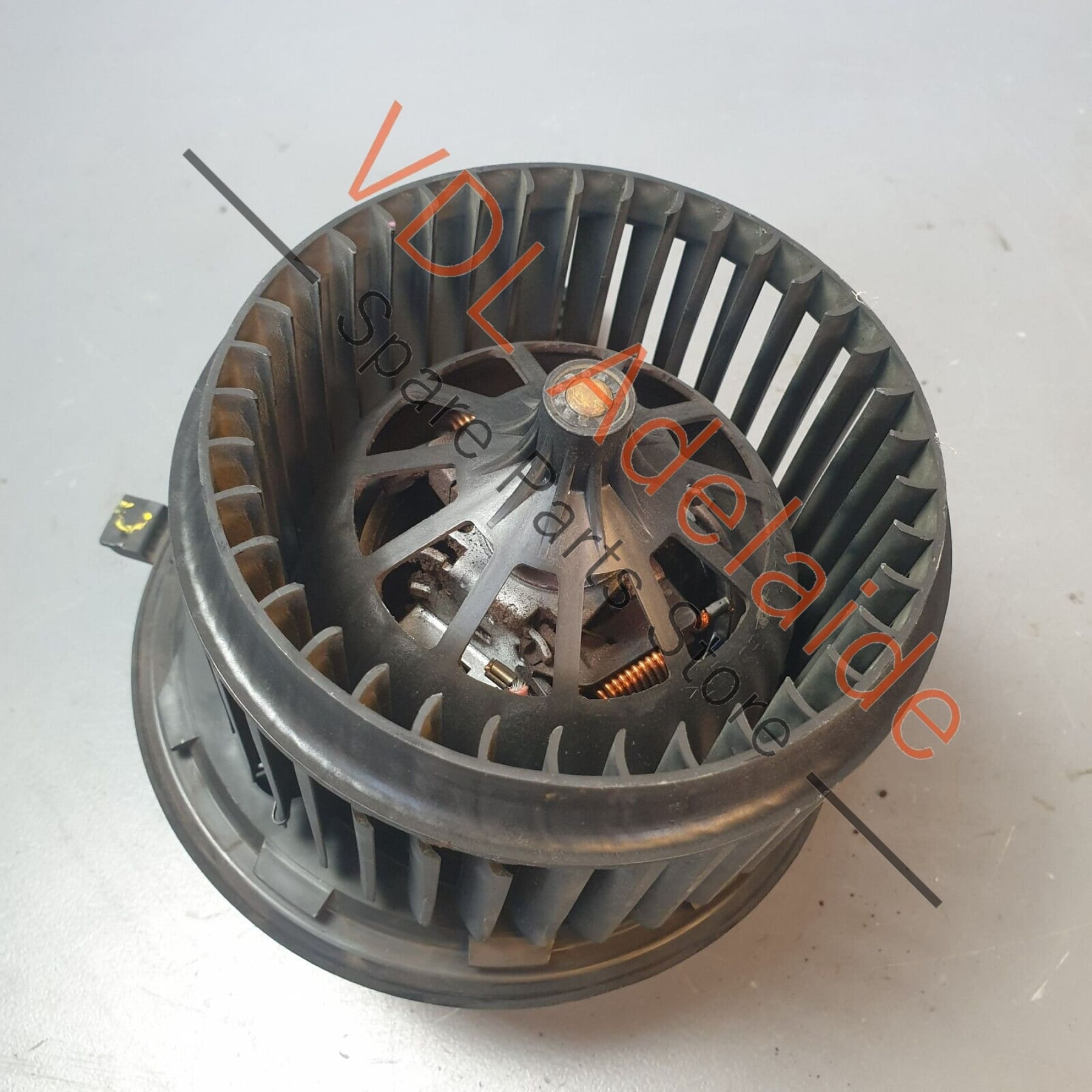 Audi Q7 6.0L V12 4L Air Conditioning AC Blower Fan Motor for Rear 7H0819021A 7E0819021A