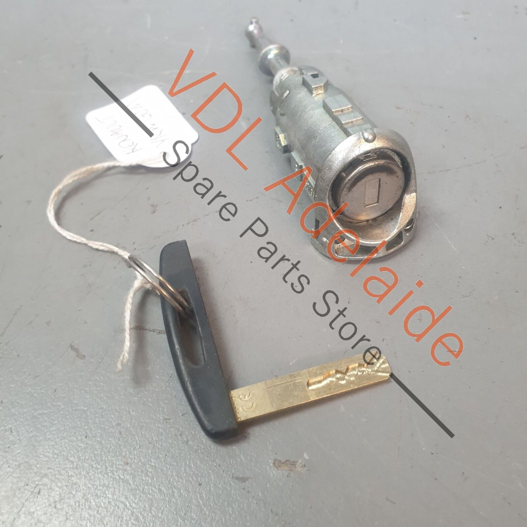 Renault Megane III 3 X95 Door lock barrel & key set for exterior lock 