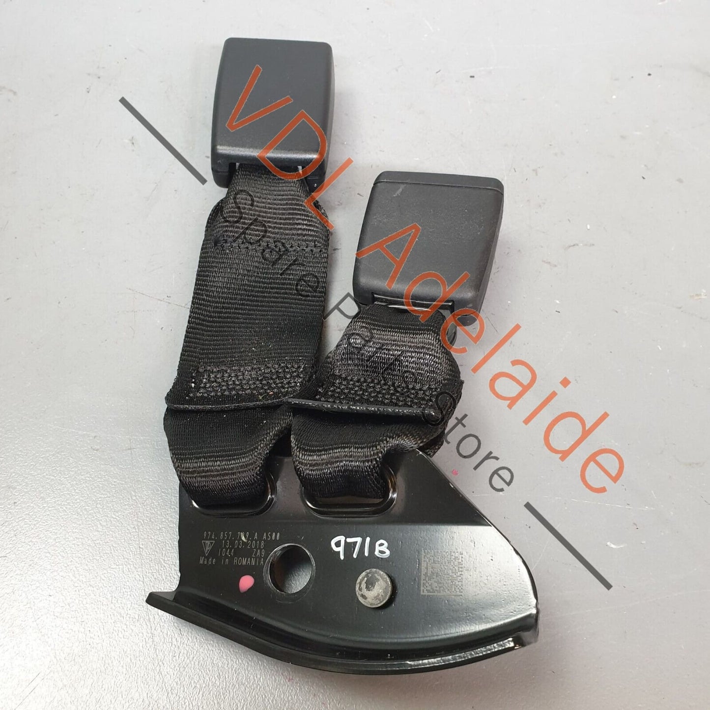 Porsche Panamera 971 Rear Centre Double Belt Latch 974857739A