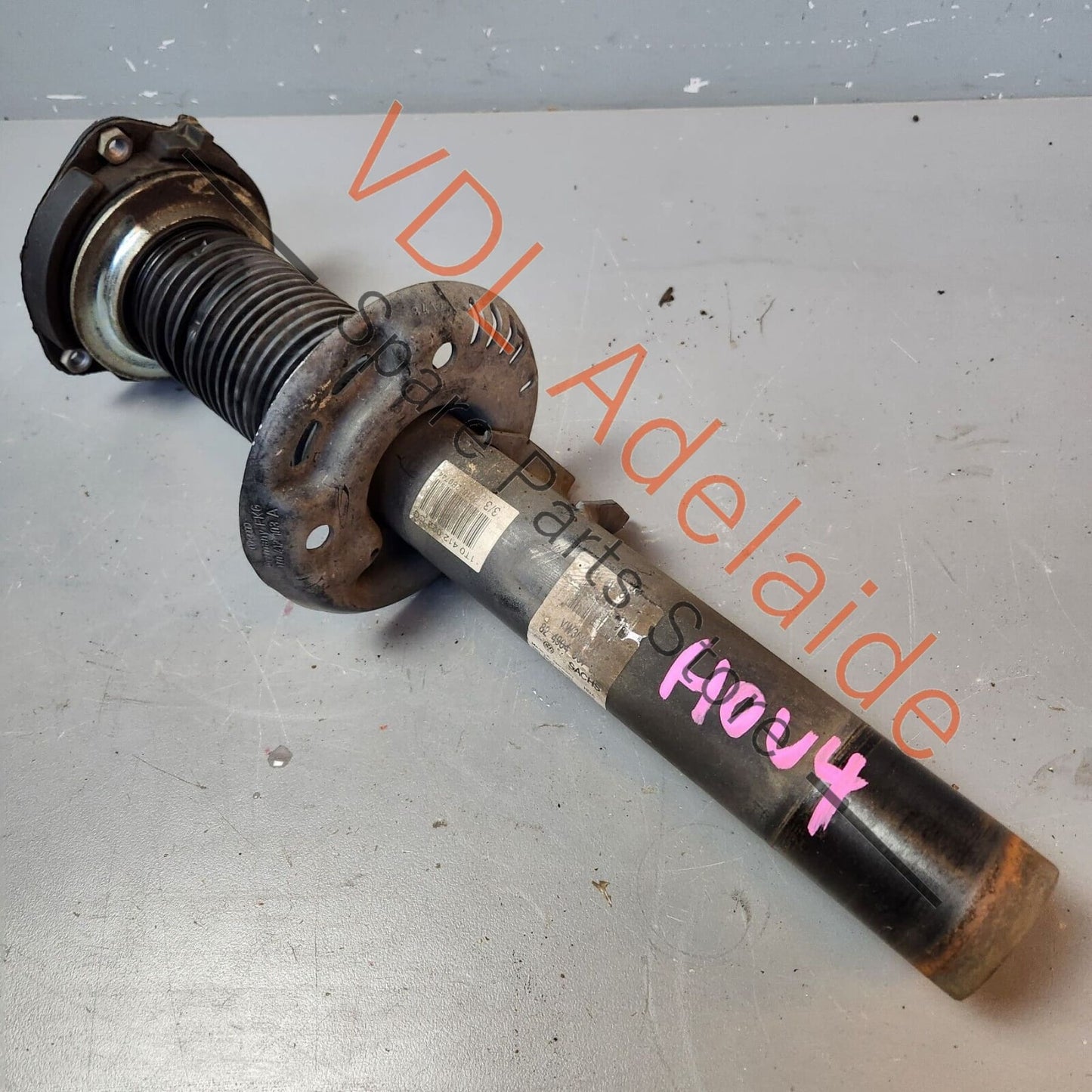 VW Golf R MK6 Front Gas Strut Shock Absorber 1T0413031JE NON DCC