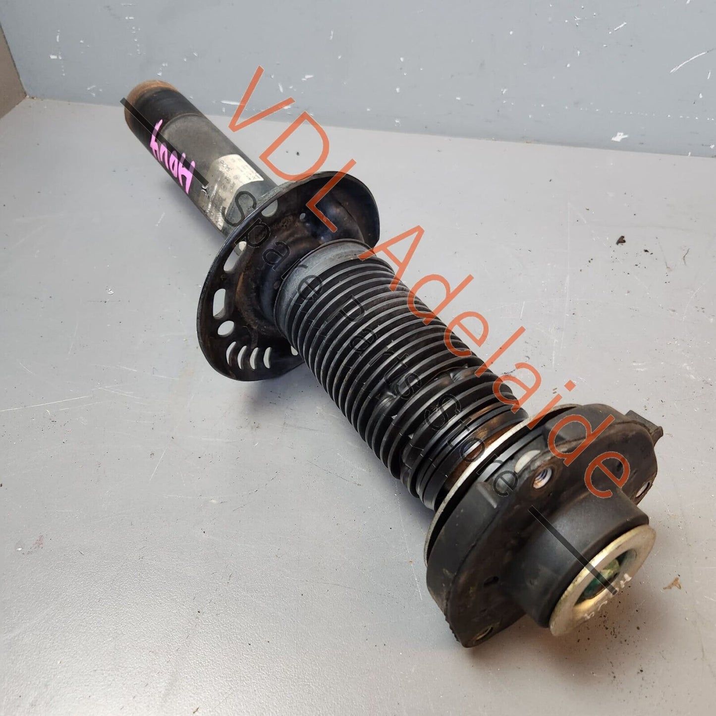 VW Golf R MK6 Front Gas Strut Shock Absorber 1T0413031JE NON DCC