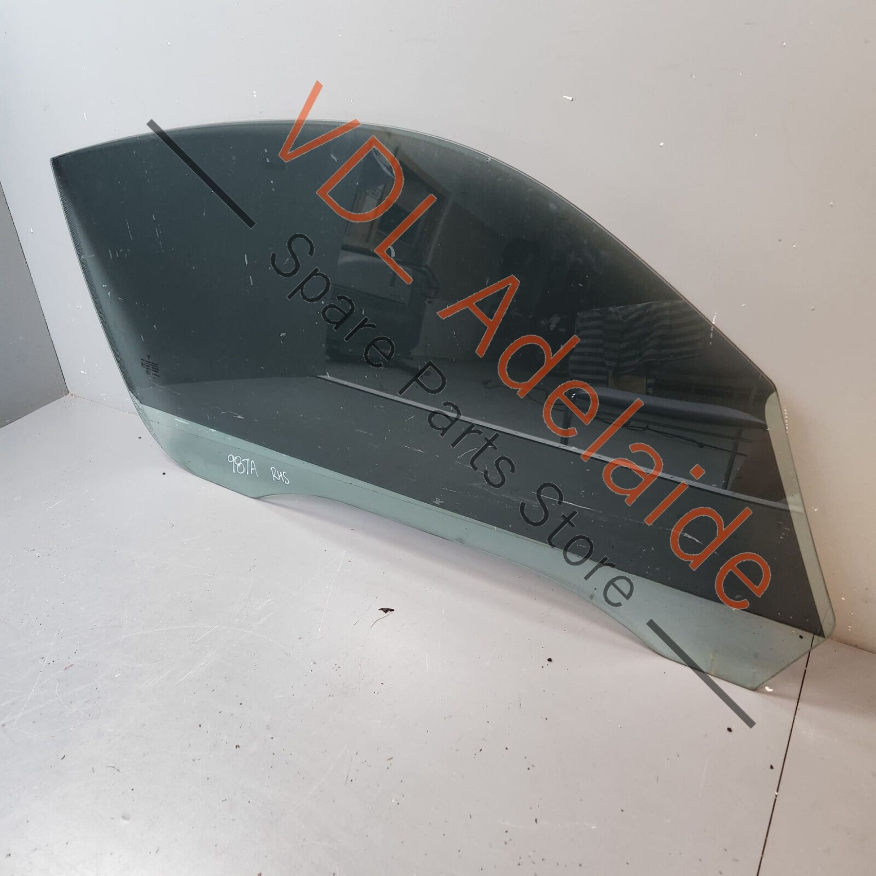 Porsche Cayman R 987 Right Side Door Window Glass 98754251203 98754251203