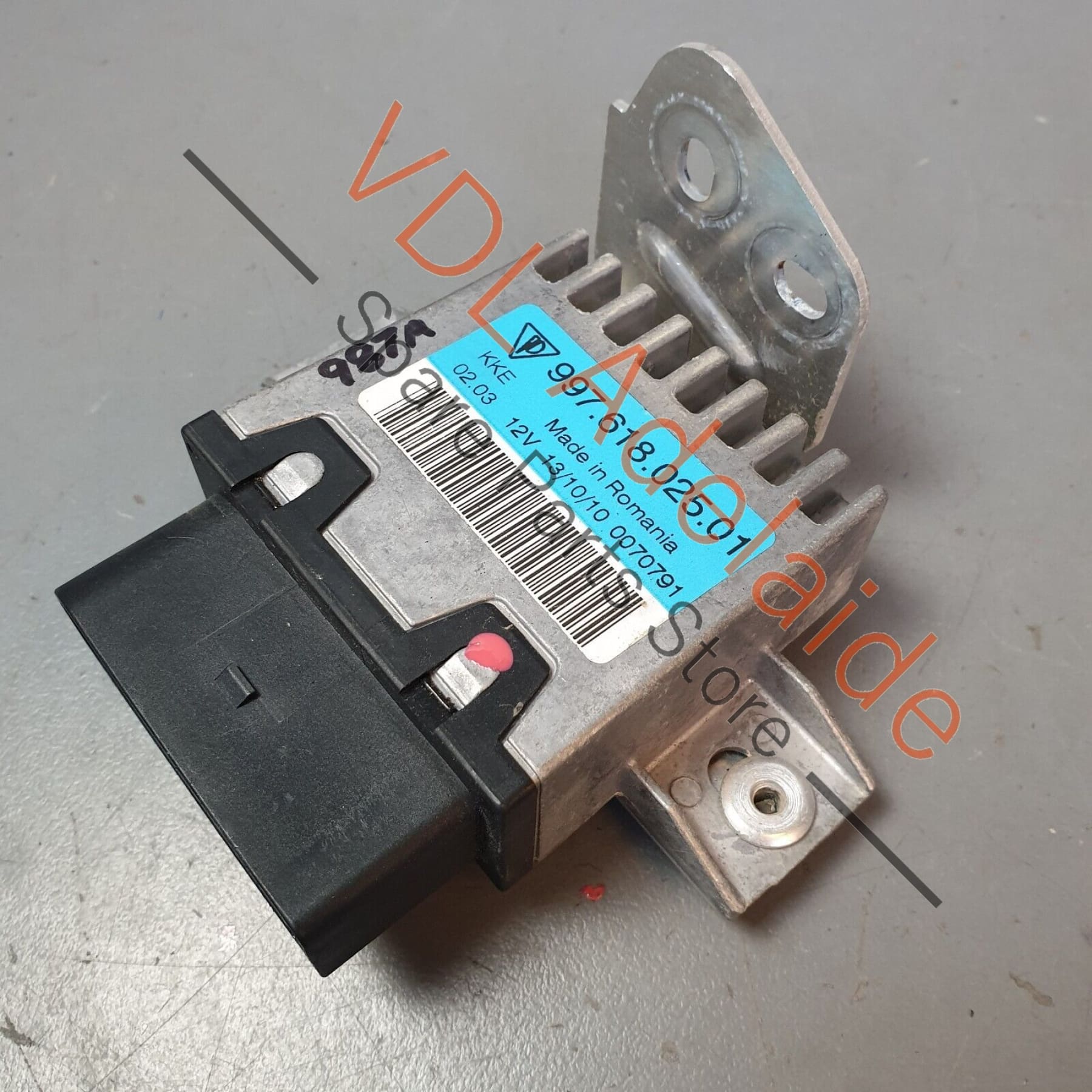 Porsche Cayman R 987 Control Unit Module for Fuel Pump 99761802501 99761802501