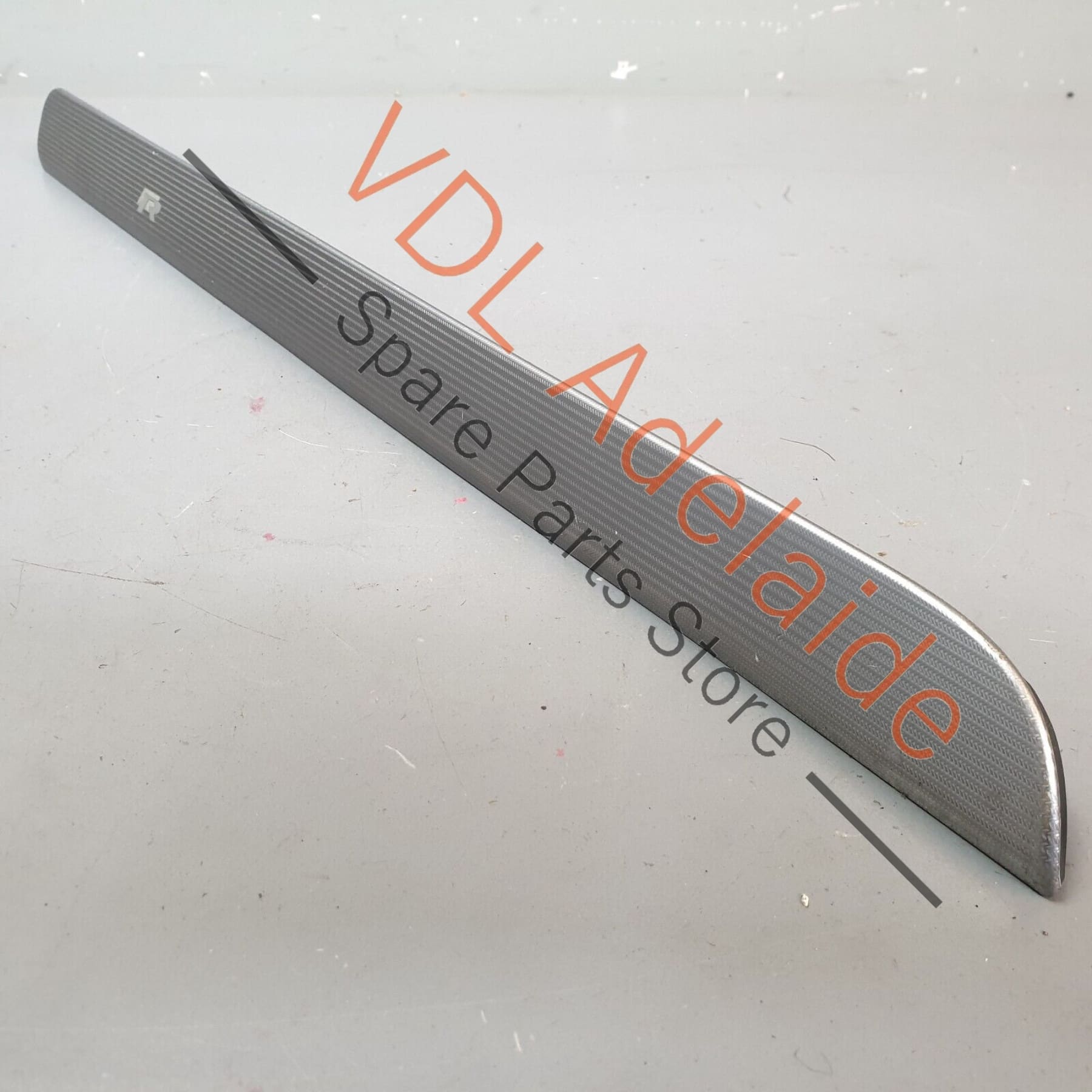 VW Golf R MK6 Left Passenger Dash Dashboard Inlay Trim Strip 5K2858415C